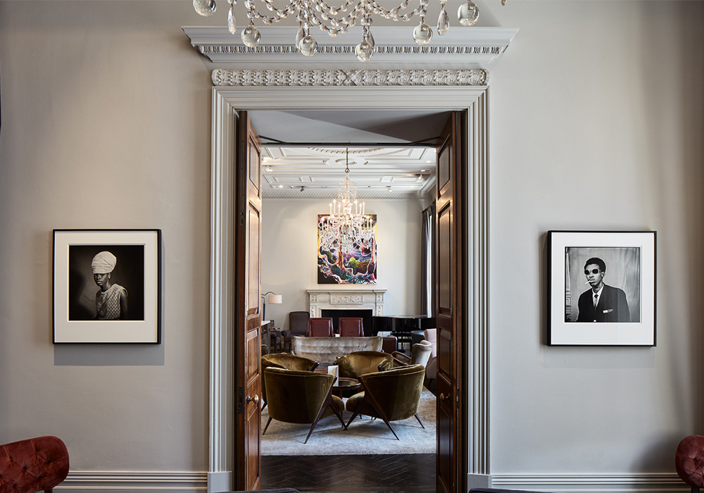 Sanle Sory into drawing room