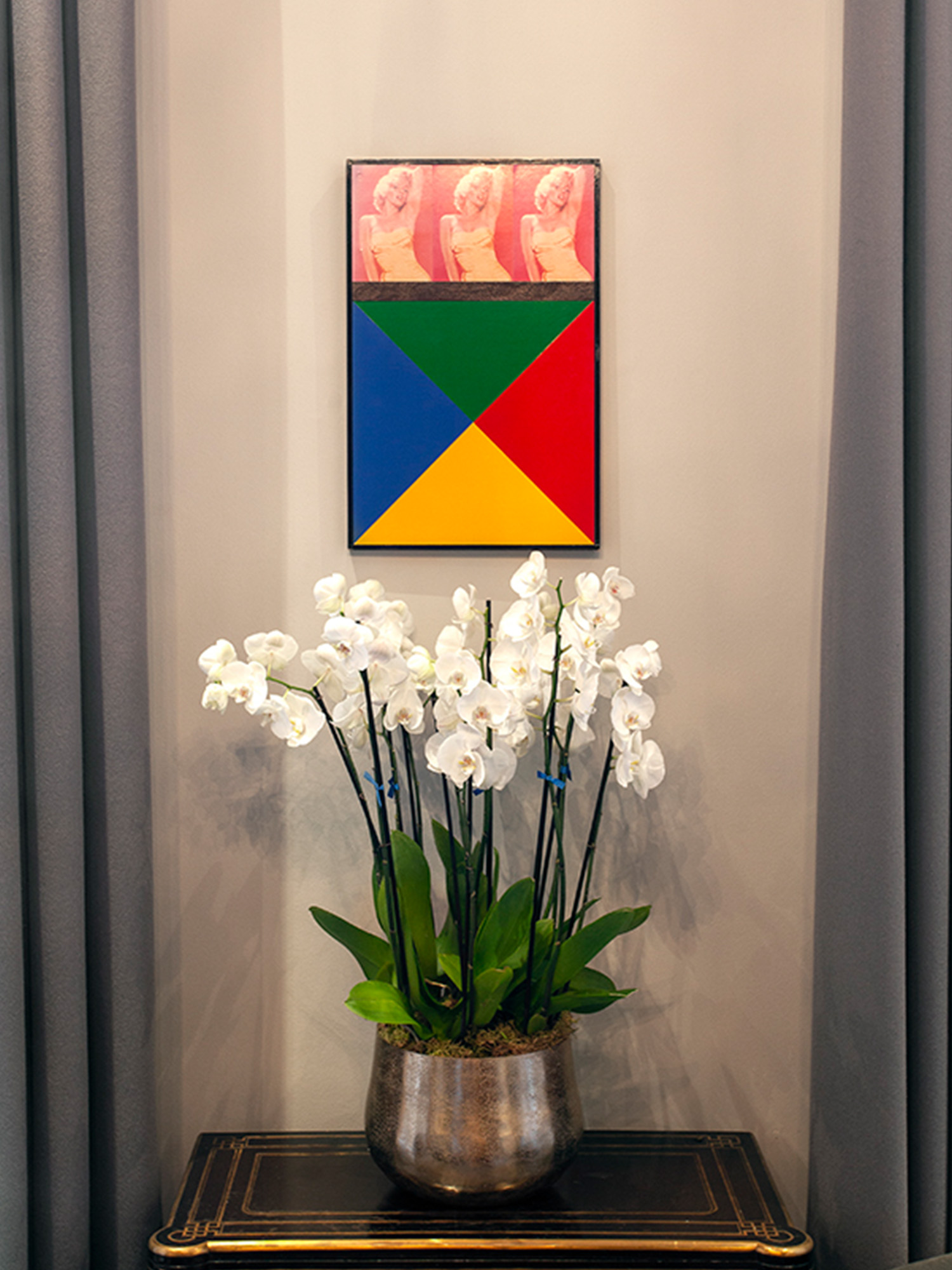 Peter Blake Close Up and flowers