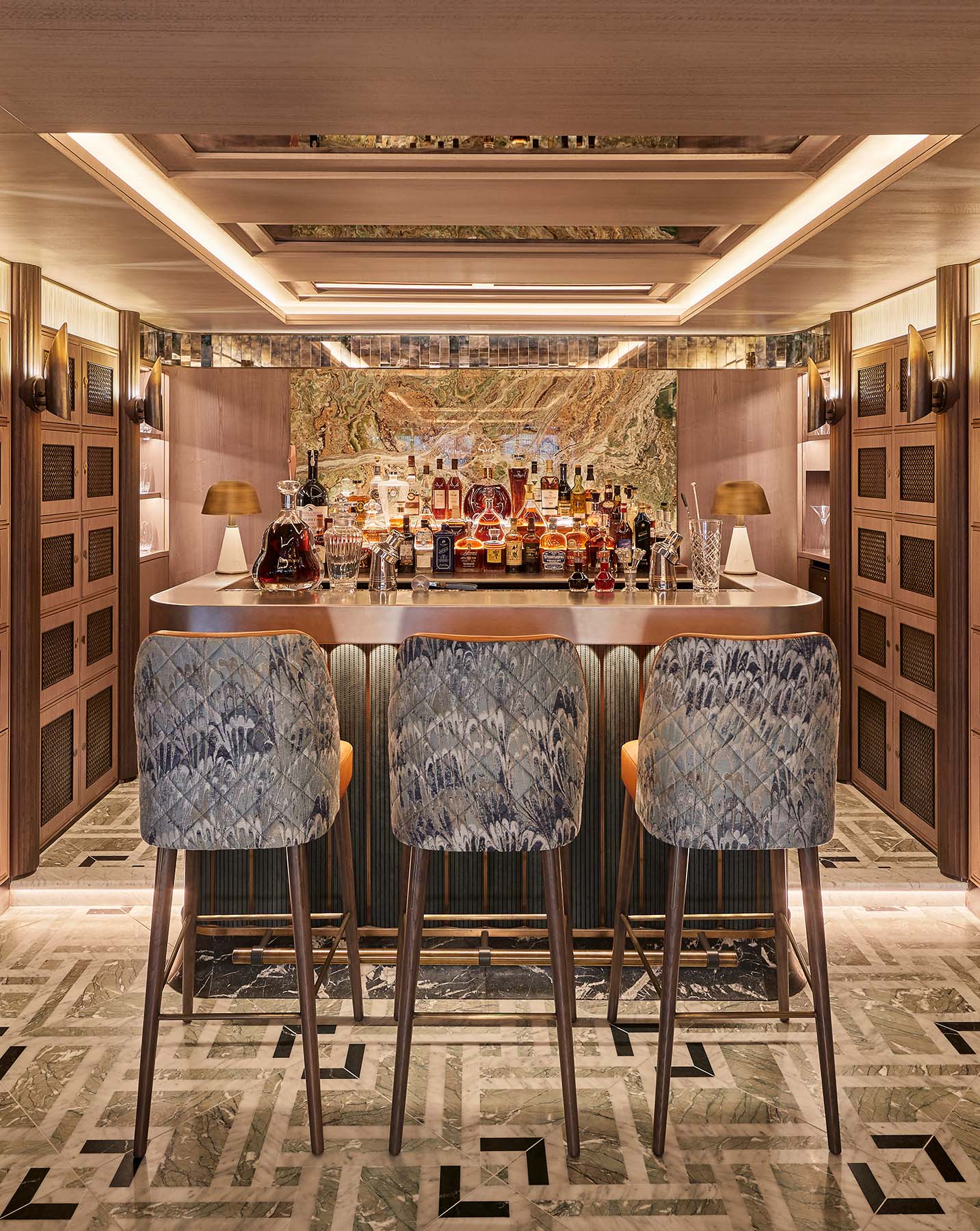 Oscuro cigar lounge bar