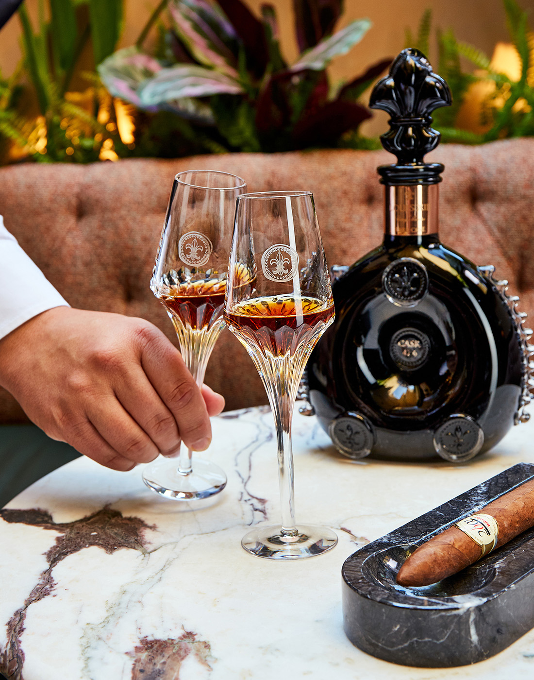 Louis XIII waiter and cigar